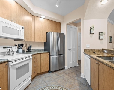 2825 Palm Beach Boulevard - Photo Thumbnail 25