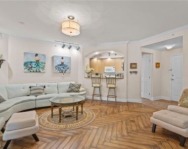 2825 Palm Beach Boulevard - Photo Thumbnail 4