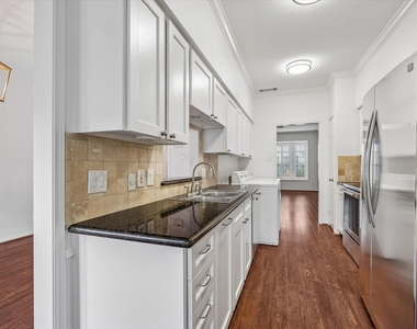 3650 Lake Street - Photo Thumbnail 3