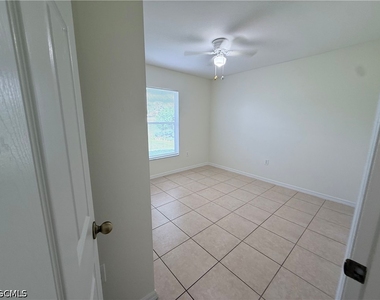 671 Dauphine Avenue S - Photo Thumbnail 9