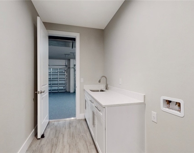 366 Progress Avenue - Photo Thumbnail 11