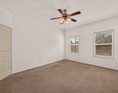 22023 Westerpine Lane - Photo Thumbnail 32