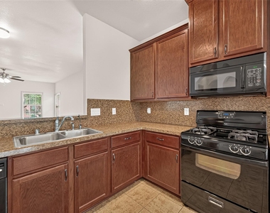 22023 Westerpine Lane - Photo Thumbnail 15