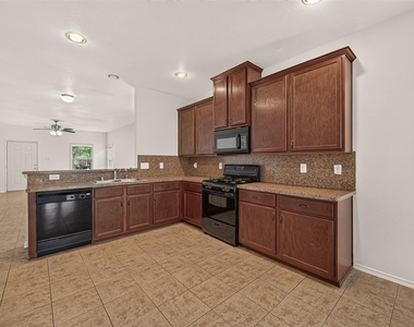 22023 Westerpine Lane - Photo Thumbnail 16