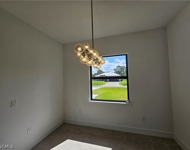 1211 Mckinley Avenue - Photo Thumbnail 14