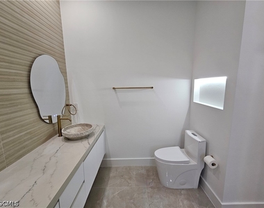 1211 Mckinley Avenue - Photo Thumbnail 23