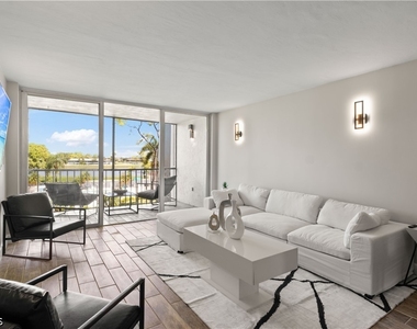 25804 Cockleshell Drive - Photo Thumbnail 1