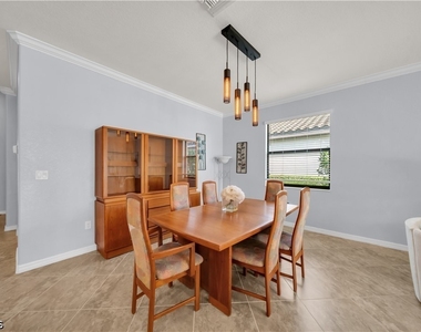 19408 Elston Way - Photo Thumbnail 7