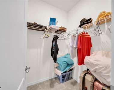 19408 Elston Way - Photo Thumbnail 15