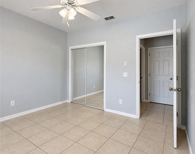 1117 Sw 48th Terrace - Photo Thumbnail 11