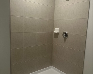 11610 Savanna Lakes Boulevard - Photo Thumbnail 8