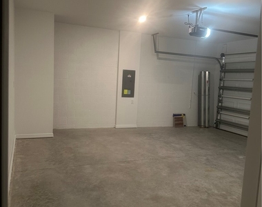 11610 Savanna Lakes Boulevard - Photo Thumbnail 12