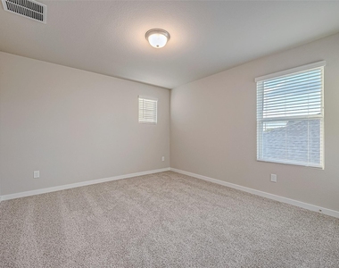6343 Buffalo Bend Lane - Photo Thumbnail 38