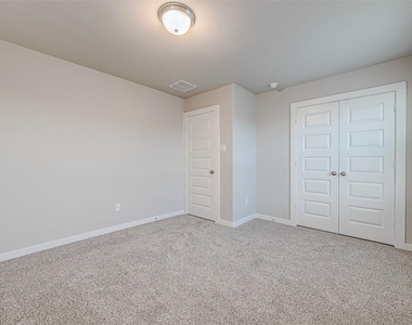 6343 Buffalo Bend Lane - Photo Thumbnail 36