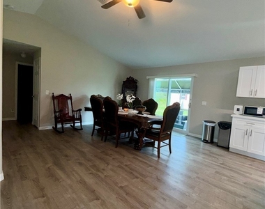 354 Mangonia Avenue - Photo Thumbnail 3