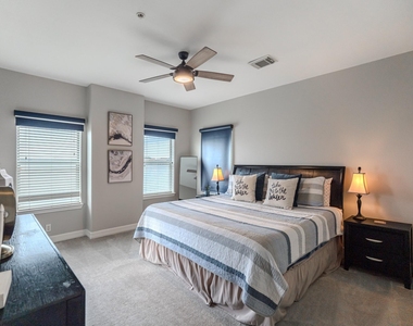 7039 Kingston Cove Lane - Photo Thumbnail 19