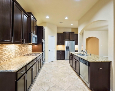 115 Meadow Valley Drive - Photo Thumbnail 14