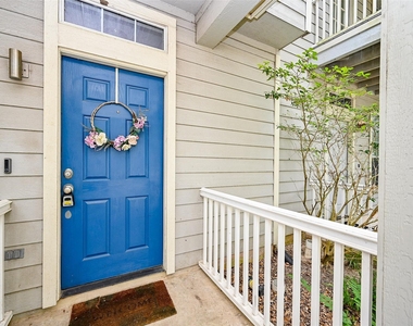 23850 Pebworth Place - Photo Thumbnail 2