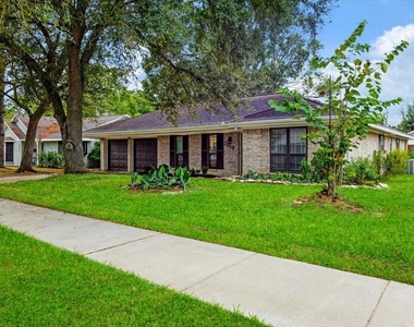 3313 Churchill Street - Photo Thumbnail 1