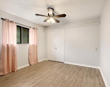 3313 Churchill Street - Photo Thumbnail 19