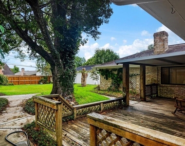 3313 Churchill Street - Photo Thumbnail 21