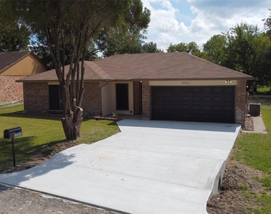 12834 Timothy Drive - Photo Thumbnail 17
