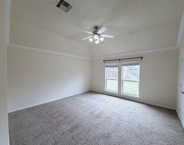 18115 Serene Shore Drive - Photo Thumbnail 14
