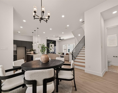 1105 Wilson St - Photo Thumbnail 6