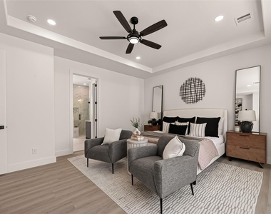 1105 Wilson St - Photo Thumbnail 23