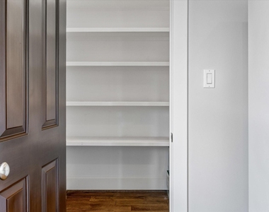 1638 Harvard Street - Photo Thumbnail 8