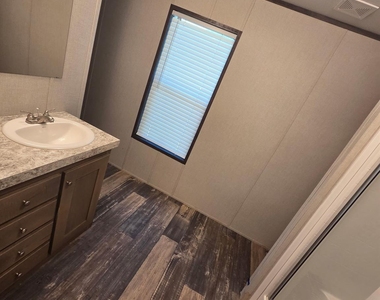 24328 Creekwood - Photo Thumbnail 6