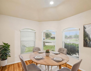 21127 Fox Orchard Court - Photo Thumbnail 12