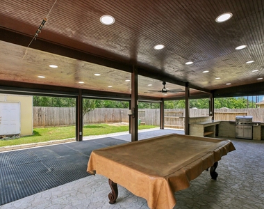 21127 Fox Orchard Court - Photo Thumbnail 32
