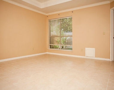 6318 Crakston Street - Photo Thumbnail 16