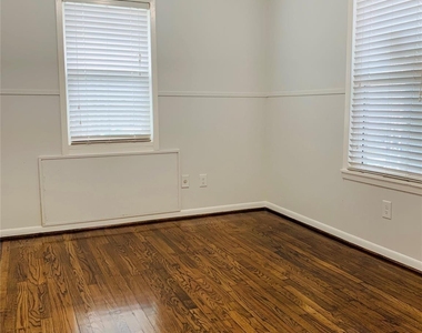 2303 Blodgett Street - Photo Thumbnail 10