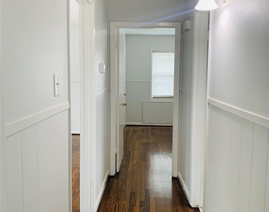2303 Blodgett Street - Photo Thumbnail 5