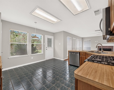 1606 Misty Fawn Lane - Photo Thumbnail 17