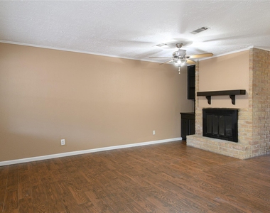 20339 Fieldtree Drive - Photo Thumbnail 3