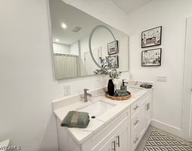 3911 Ne 16th Place - Photo Thumbnail 19