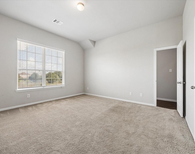 3811 W Alessano Lane - Photo Thumbnail 15