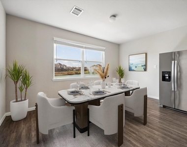 3811 W Alessano Lane - Photo Thumbnail 6