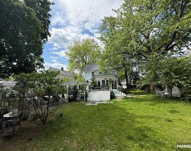76 Elm - Photo Thumbnail 26