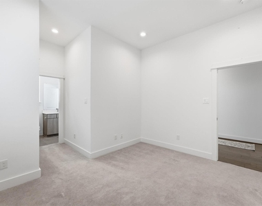 590 Janisch Road - Photo Thumbnail 15