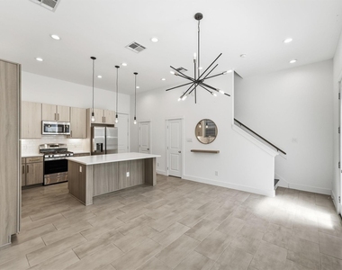 590 Janisch Road - Photo Thumbnail 6
