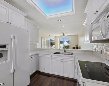 2810 Cypress Trace Circle - Photo Thumbnail 7