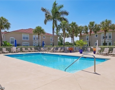 2810 Cypress Trace Circle - Photo Thumbnail 4