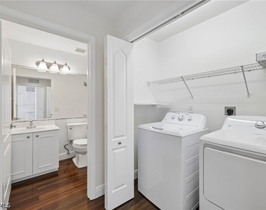 2810 Cypress Trace Circle - Photo Thumbnail 32