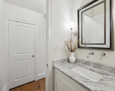 110 E 26th Street - Photo Thumbnail 12