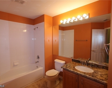 1056 Hampton Circle - Photo Thumbnail 18