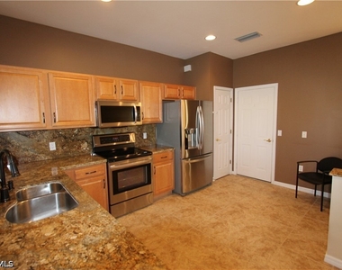 1056 Hampton Circle - Photo Thumbnail 1